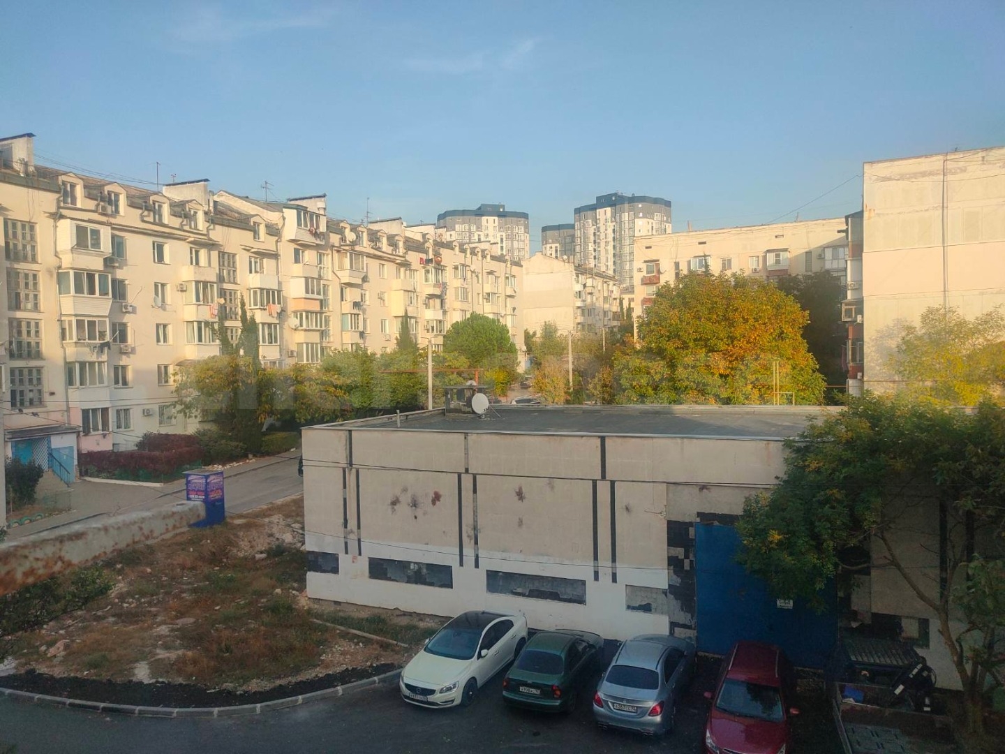 Продажа 3-комнатной квартиры, Севастополь, Александра Маринеско улица,  д.21