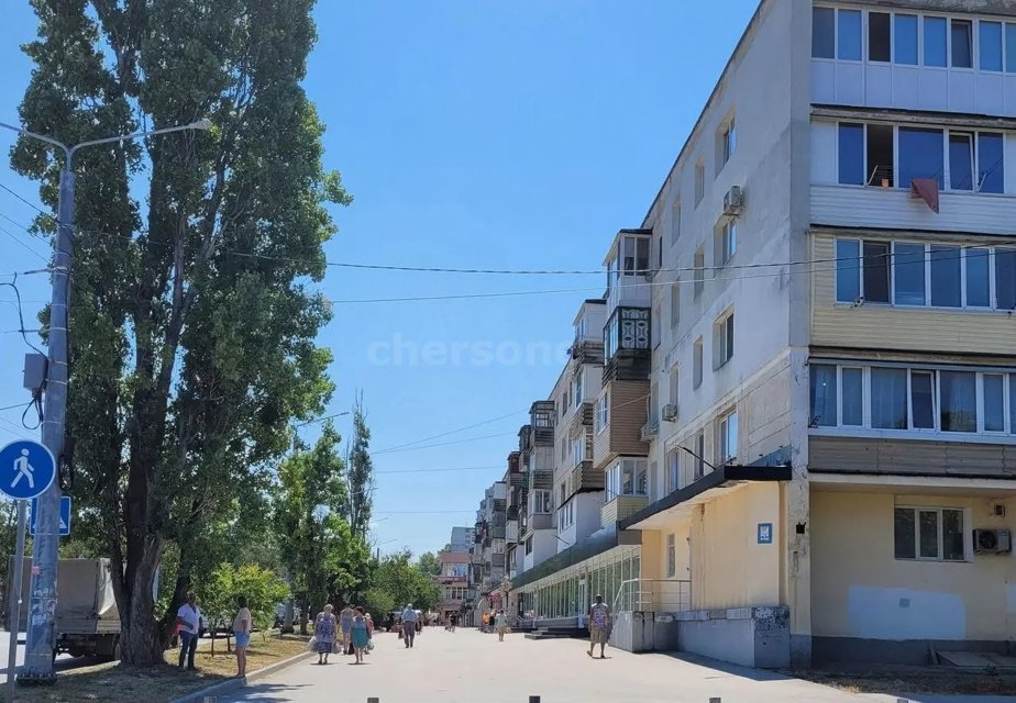 Продажа 3-комнатной квартиры, Севастополь, Победы проспект,  д.34